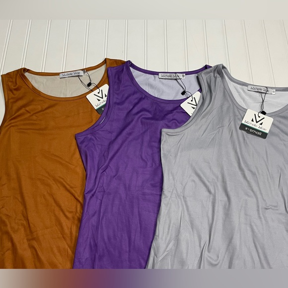 NWT Lot of 3 Solid Color Sleeveless Tank Tops XS - Picture 2 of 6
